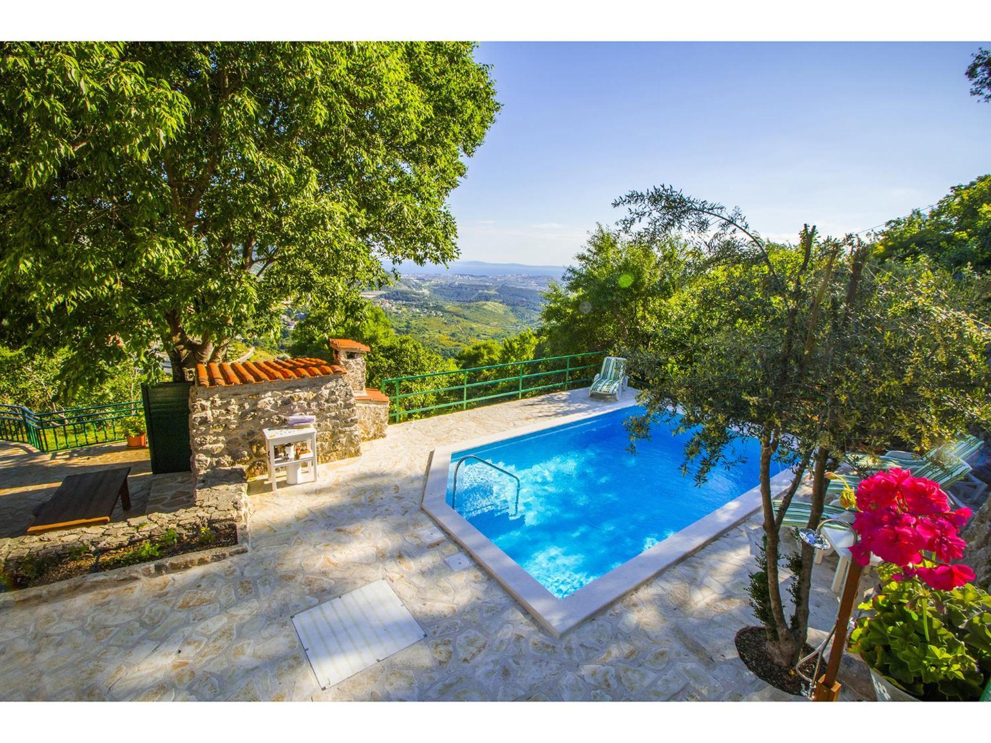 Villa O'Zrna Klis Bagian luar foto
