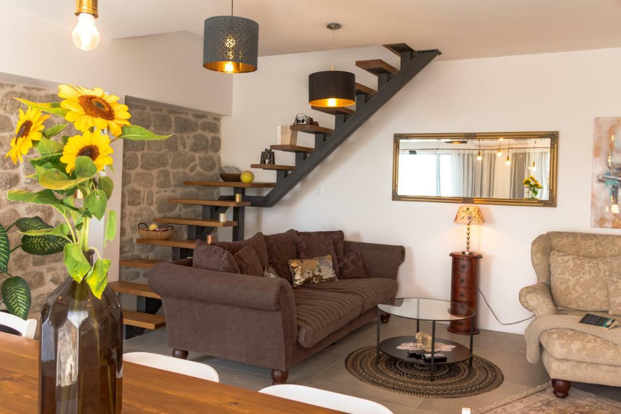 Villa O'Zrna Klis Bagian luar foto