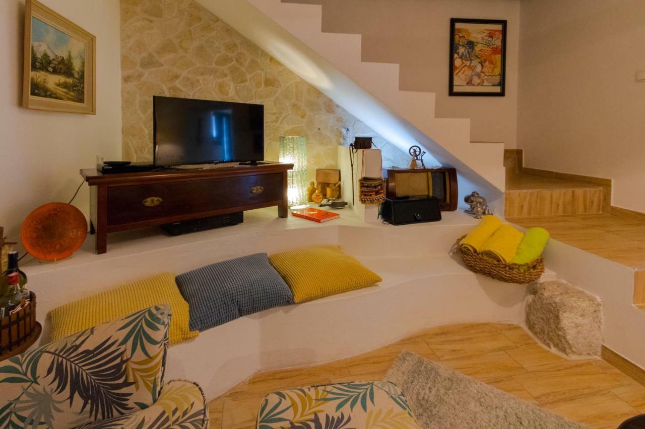 Villa O'Zrna Klis Bagian luar foto