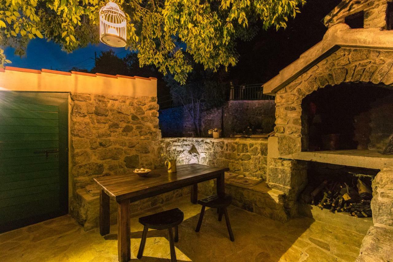 Villa O'Zrna Klis Bagian luar foto