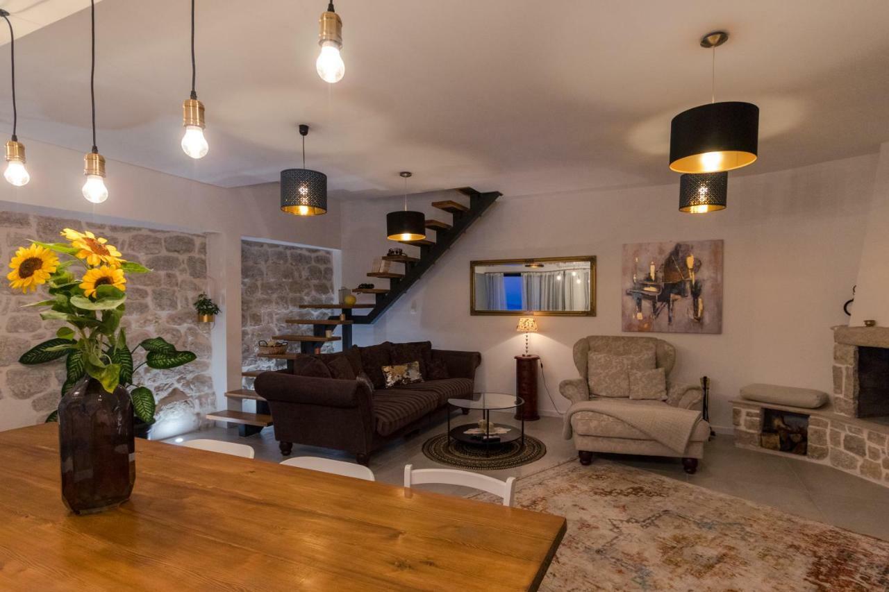 Villa O'Zrna Klis Bagian luar foto