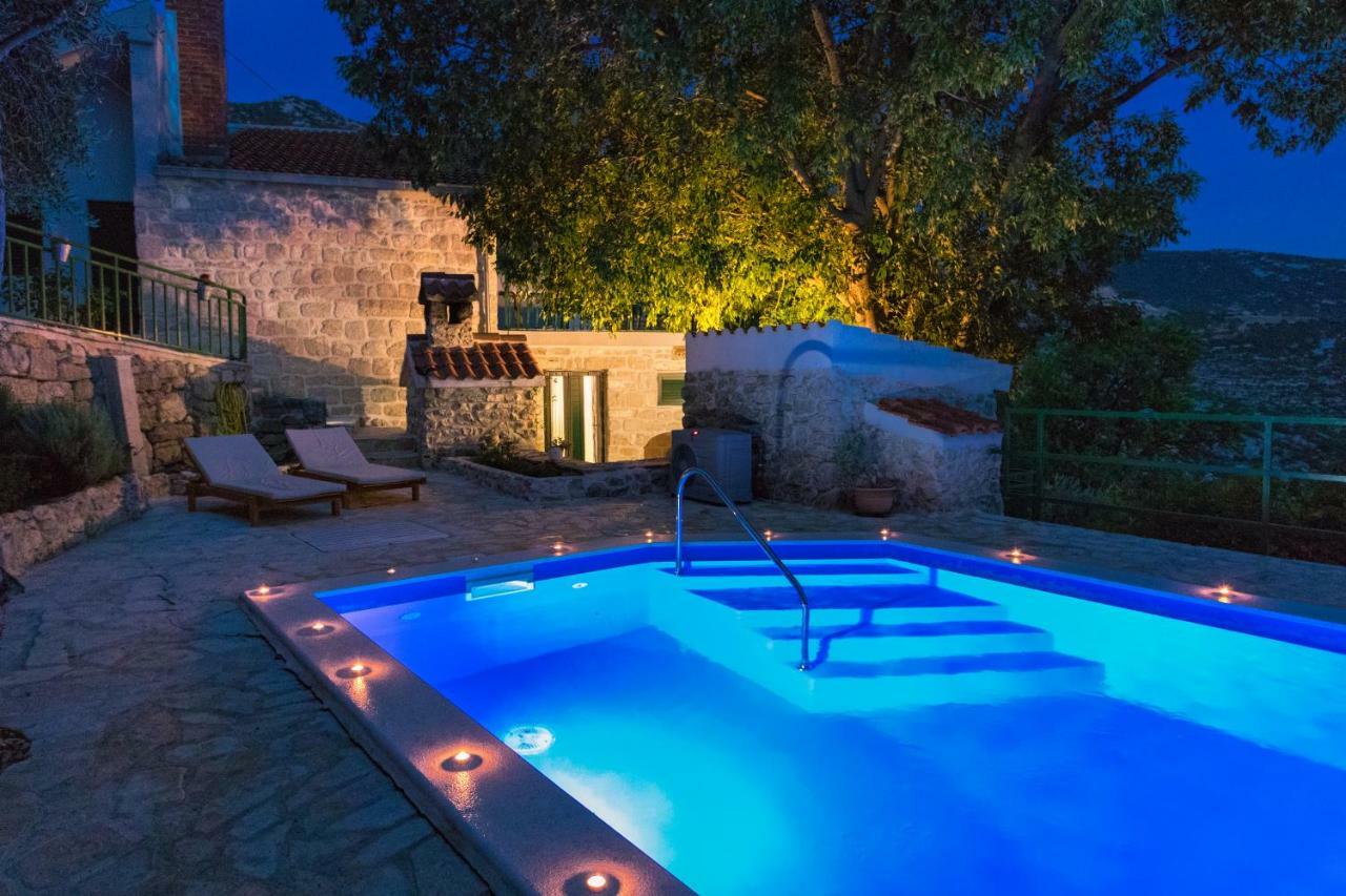 Villa O'Zrna Klis Bagian luar foto