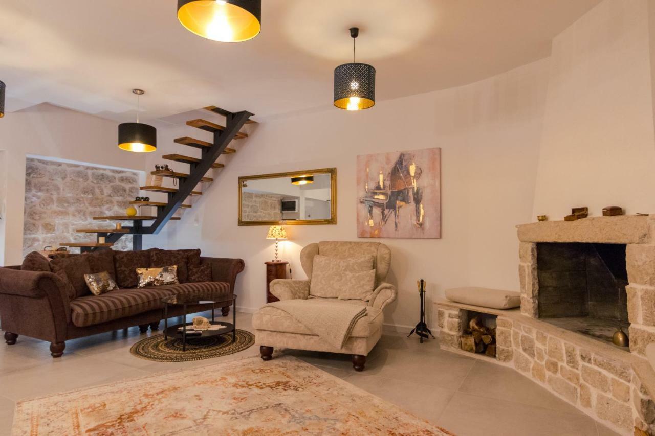Villa O'Zrna Klis Bagian luar foto