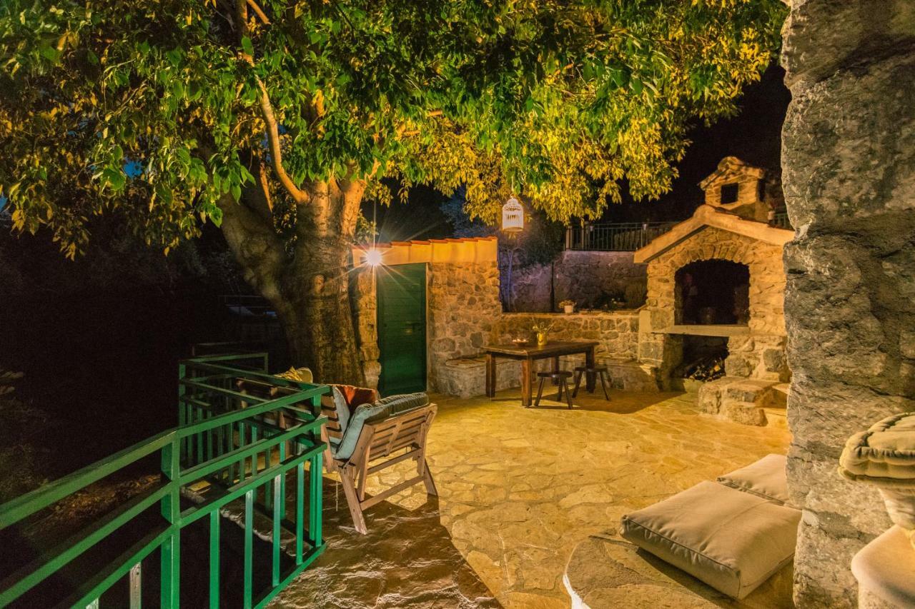Villa O'Zrna Klis Bagian luar foto