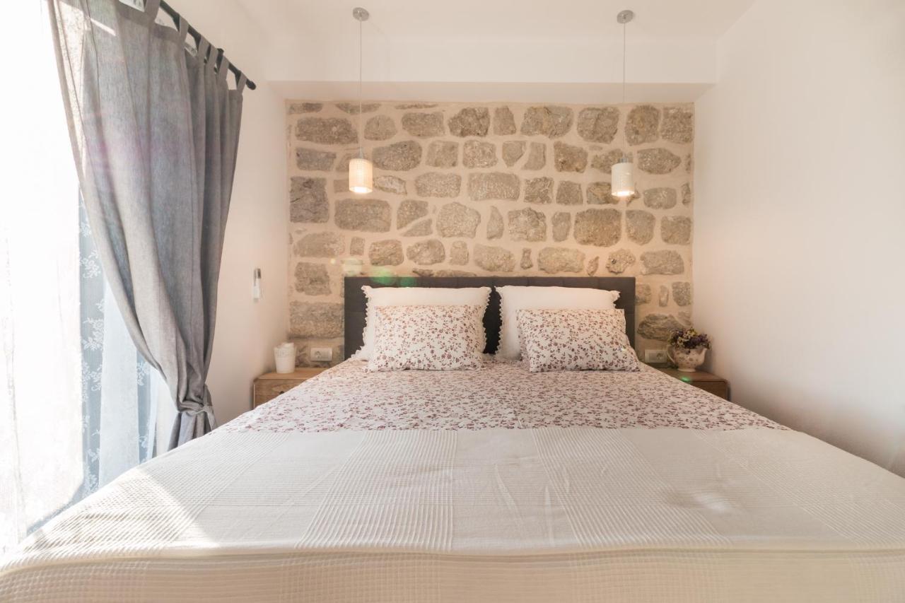 Villa O'Zrna Klis Bagian luar foto